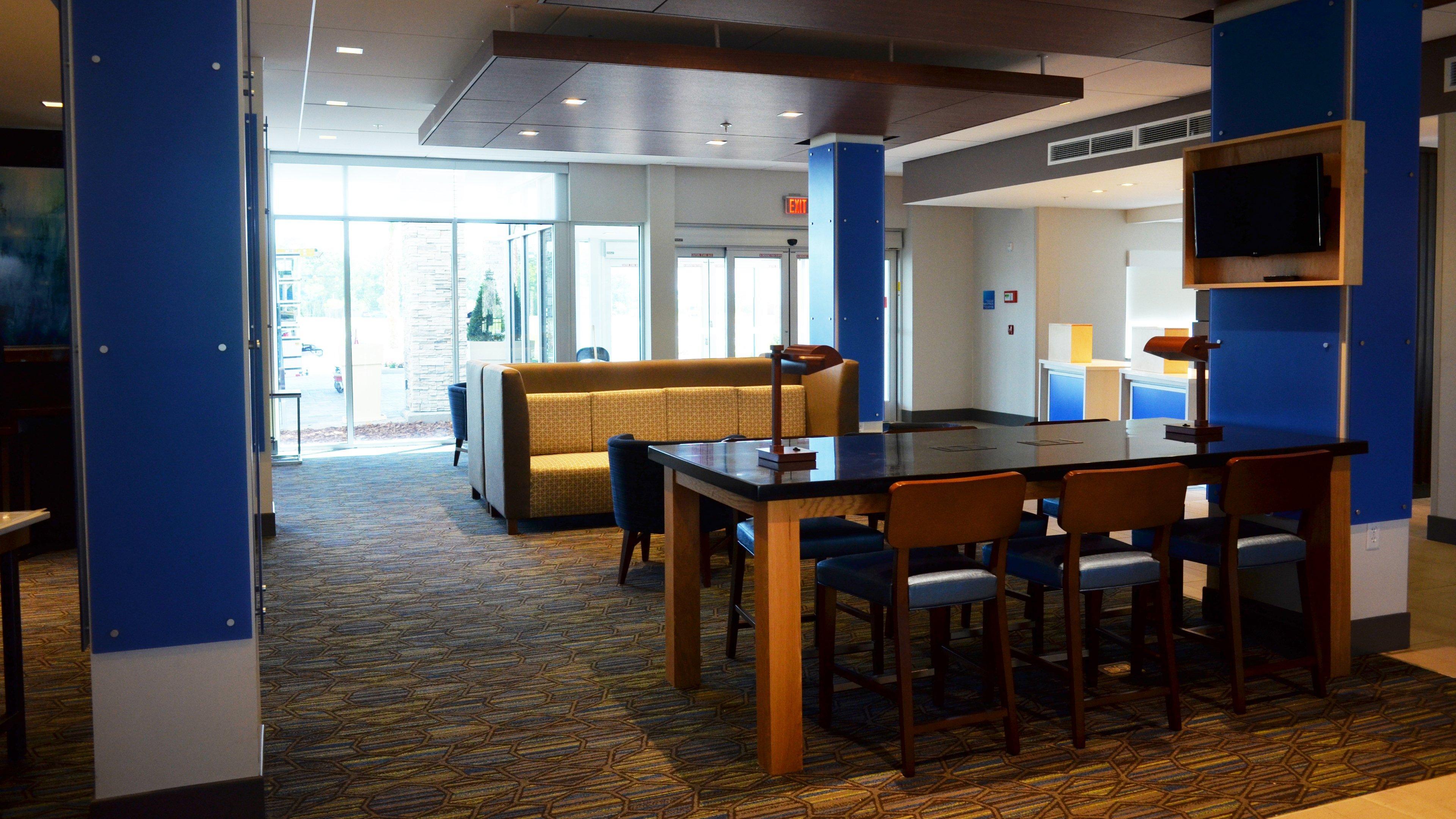 Holiday Inn Express & Suites - Jacksonville W - I295 And I10 By Ihg מראה חיצוני תמונה